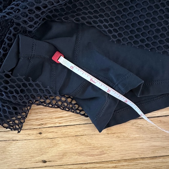 Bershka mesh boxing short in black size S - Picture 8 of 9